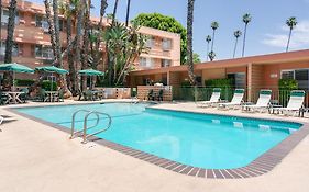 Saga Motor Hotel Pasadena